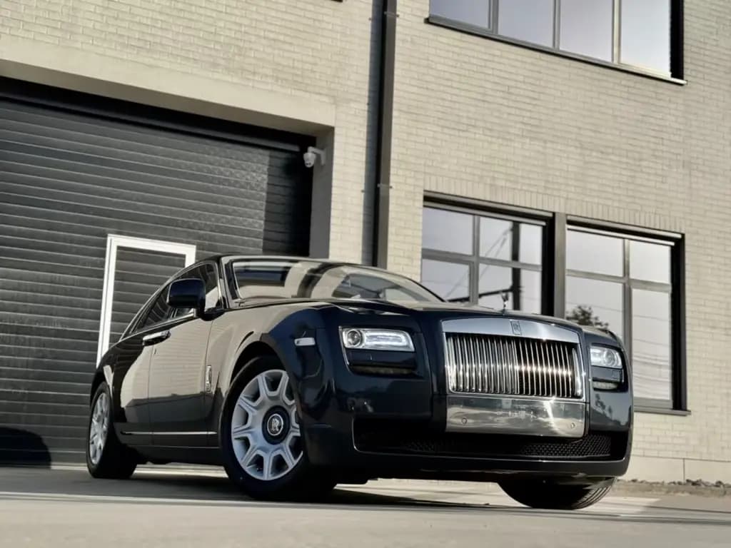 Main__Slider__Photo:Rolls-Royce Ghost - 03/2011-0