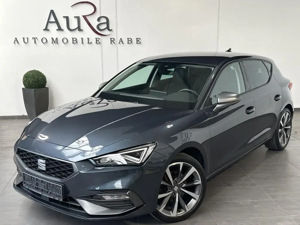 Main__Slider__Photo:Seat Leon 1.5 eTSI DSG FR NAV+LED+KAMERA+18ZO+LHZ+VC 05/2022-1