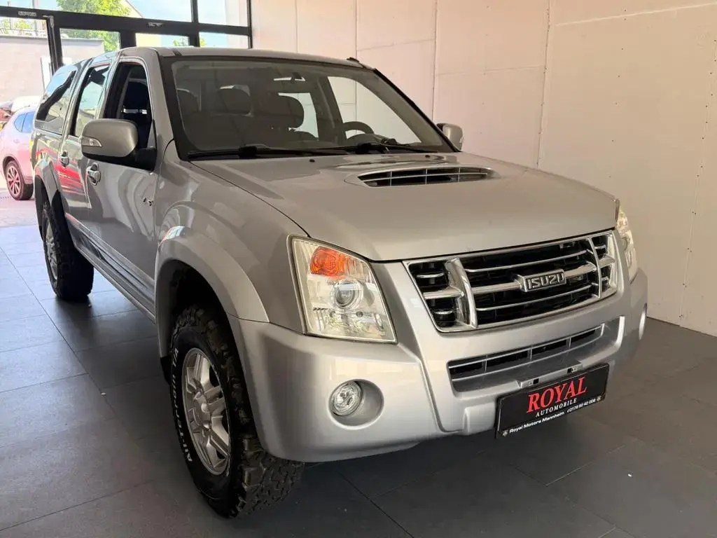 Main__Slider__Photo:Isuzu D-Max Double Cab 4WD-3.0-TD-Intercooler-AHK 02/2007-1