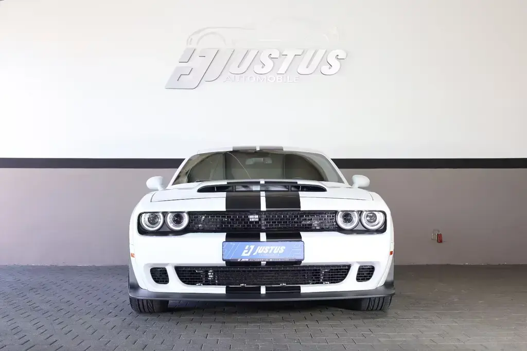 Main__Slider__Photo:Dodge Challenger 5.7 R/T/SHZ/ALPINE/MFL/BTH/AMBIE/R20 07/2021-1