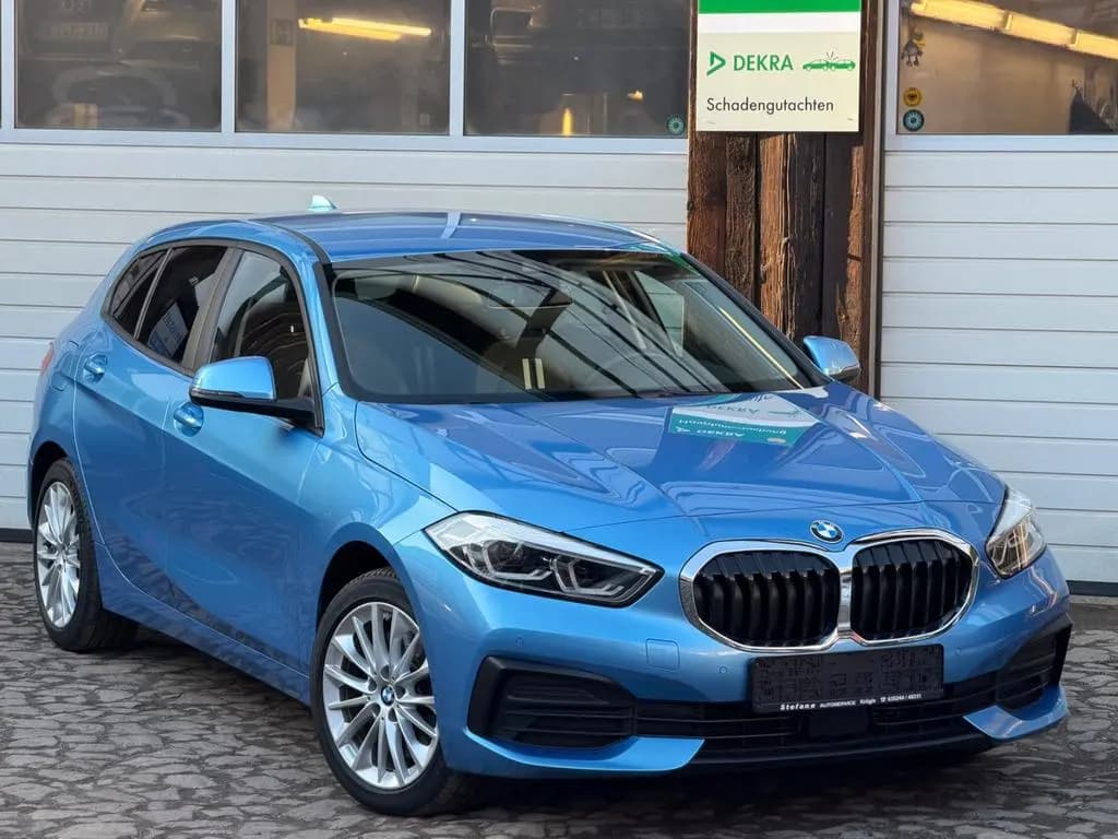 Main__Slider__Photo:BMW 120 1 Limousine 120 d xDrive Advantage 03/2021-0