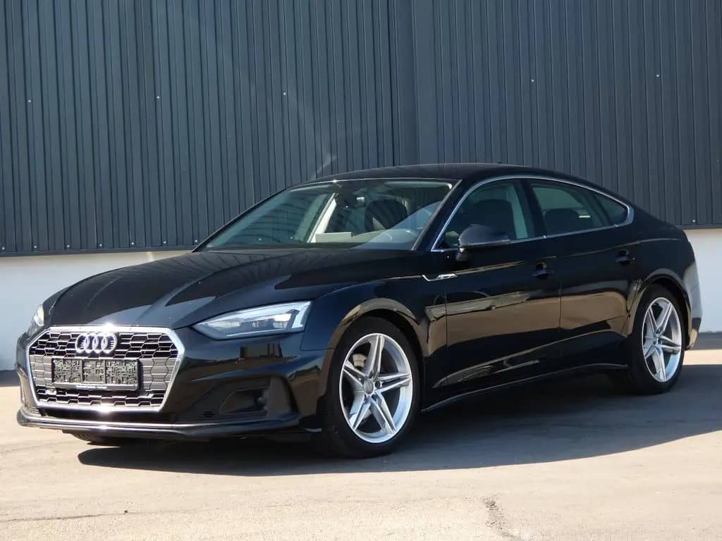 Main__Slider__Photo:Audi A5 35 TDI S tronic LED Navi CarPlay 1-Hand HiFi 03/2022-0