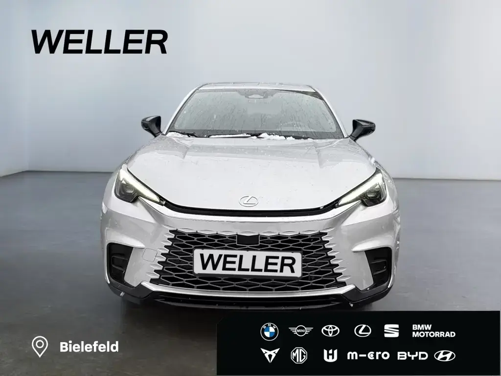 Main__Slider__Photo:Lexus LBX FWD *LED*ACC*Kamera*SHZ*CarPlay*SmartKey*PDC 05/2025-1