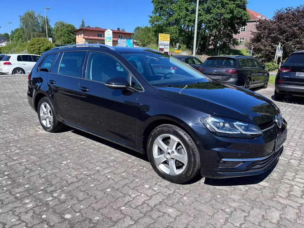 Main__Slider__Photo:Volkswagen Golf VII Variant Join Start-Stopp 09/2019-1