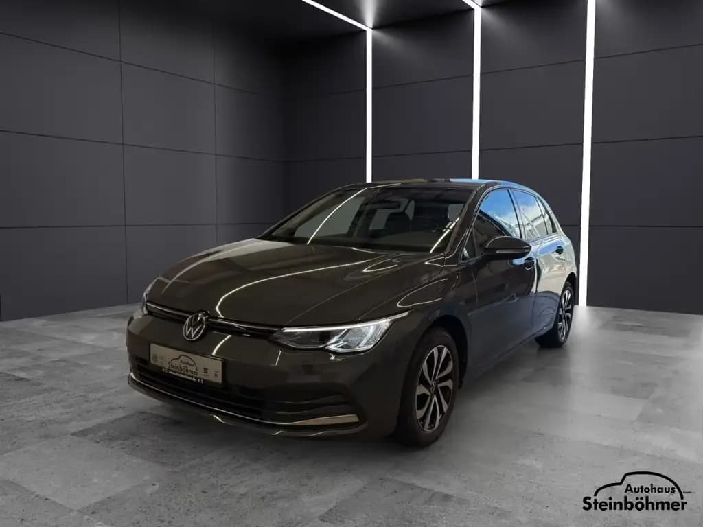 Main__Slider__Photo:Volkswagen Golf Active 1.0eTSI DSG LED NAV ACC SHZ AppCon 04/2022-0