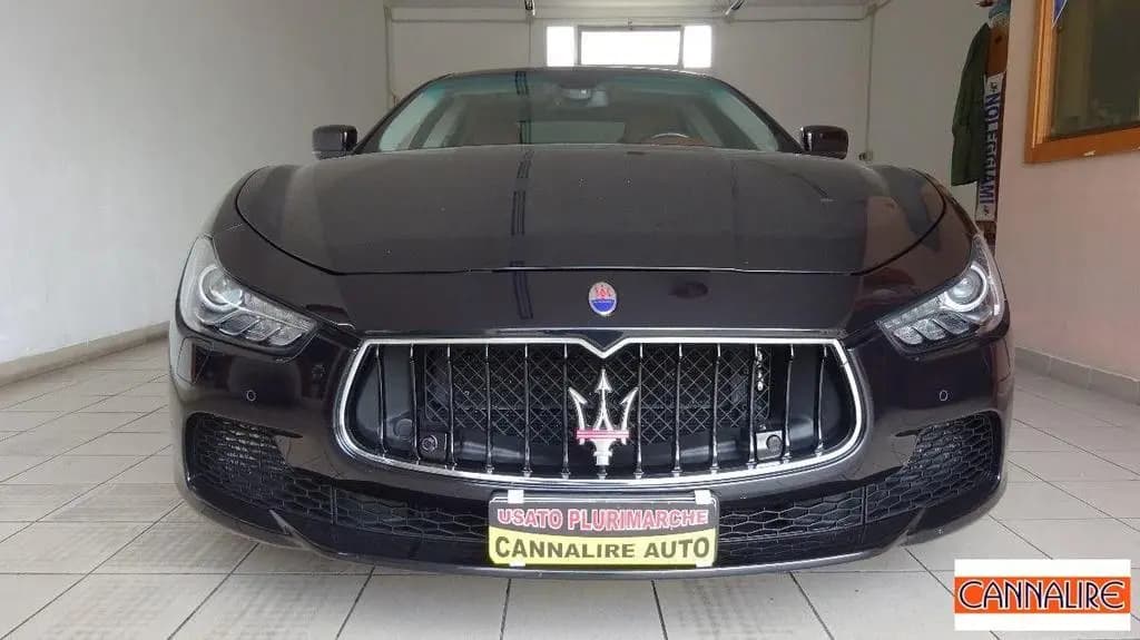 Main__Slider__Photo:Maserati Ghibli MASERATI - Ghibli - V6 S Q4 10/2015-0