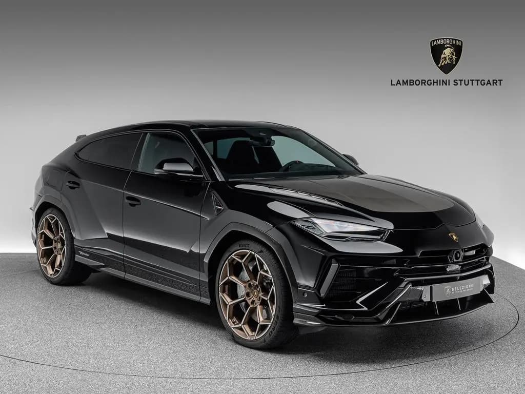 Main__Slider__Photo:Lamborghini Urus Performante 08/2023-0