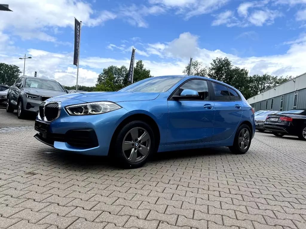 Main__Slider__Photo:BMW 116 d Advantage *LED Navi AHK Pano-SD DAB Kamera* 02/2021-0