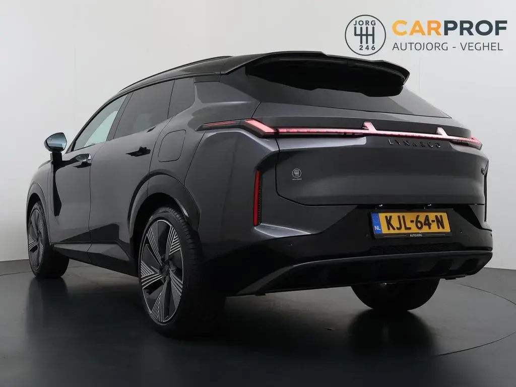 Main__Slider__Photo:Lynk&Co Other Lynk & Co 08 1.5 More Pano | PHEV | Direct 03/2026-1