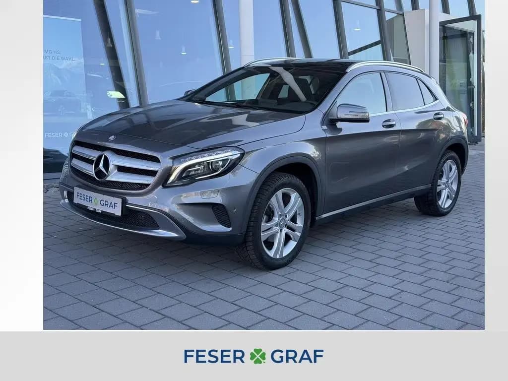Main__Slider__Photo:Mercedes-Benz GLA 200 Score *Pano*Kamera*Sitzhzg*8-fach* 02/2016-0