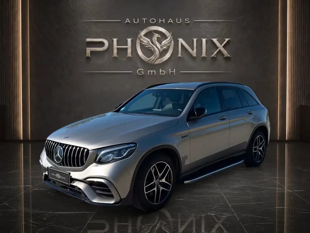 Main__Slider__Photo:Mercedes-Benz GLC 250 4Matic |GLC43 AMG-Optik|Ambiente+|Night 02/2019-0