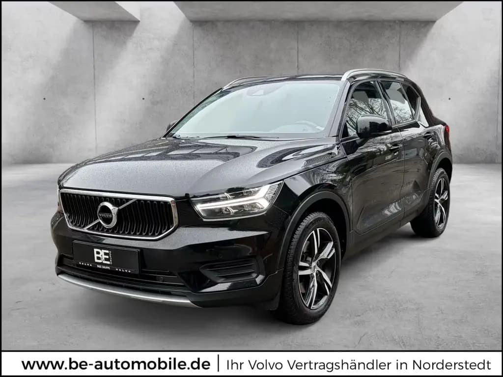 Main__Slider__Photo:Volvo XC40 T4 Momentum Pro HARMAN/KARDON | KAMERA | NA 05/2019-0