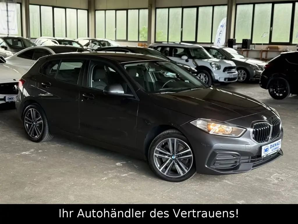 Main__Slider__Photo:BMW 118 i Advantage*NAVI*CarPlay*PDC*Tempomat 08/2020-0