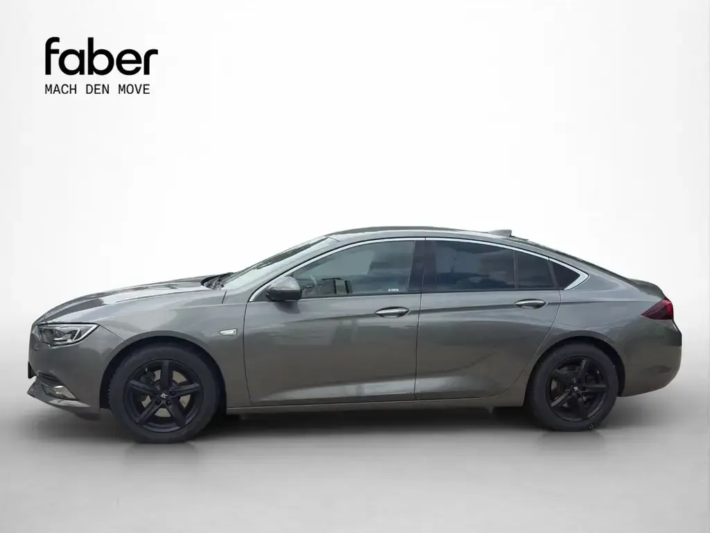 Main__Slider__Photo:Opel Insignia 2.0 CDTI Exclusive 4x4 05/2018-1