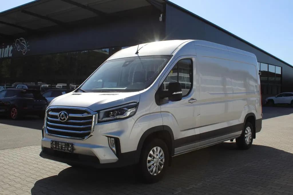 Main__Slider__Photo:Maxus Deliver 9 Diesel L3H2 Luxury RWD  (AHK) 04/2024-0