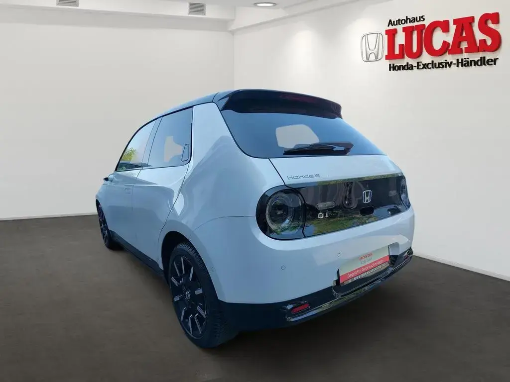 Main__Slider__Photo:Honda e Advance 17-Zoll*SCHECKHEFT*LED*1.HAND* 03/2022-1