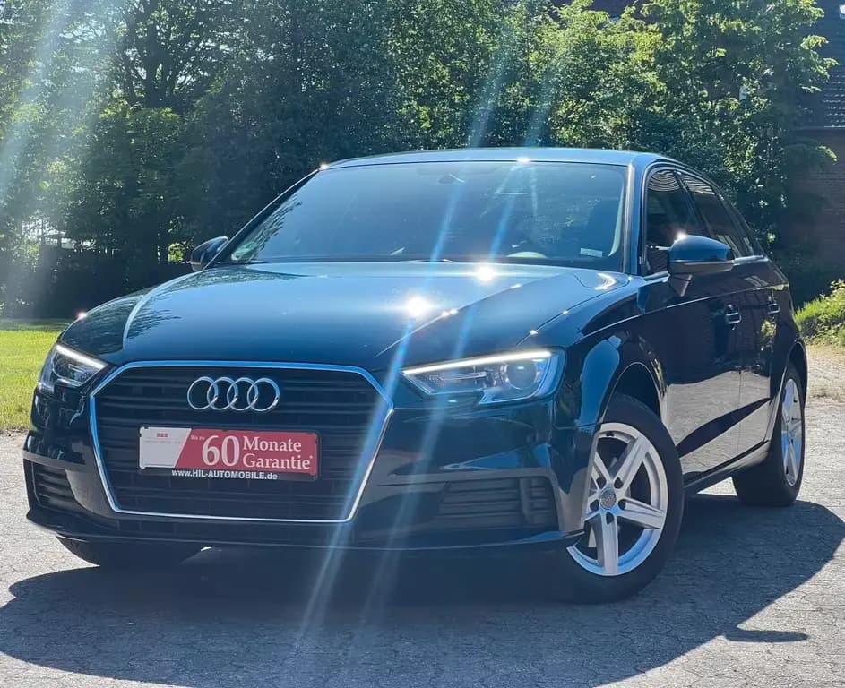 Main__Slider__Photo:Audi A3 Sportback basis 08/2018-0