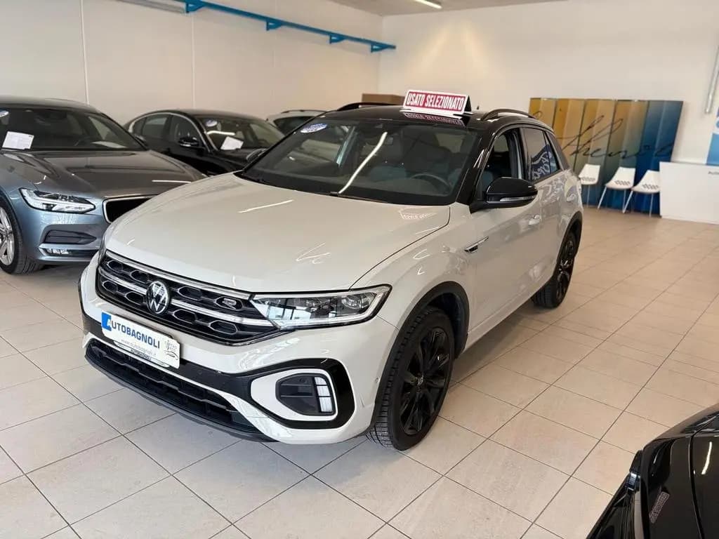 Main__Slider__Photo:Other Other Volkswagen T-Roc R LINE 1.5 TSI ACT DSG UNICO PR 06/2022-0