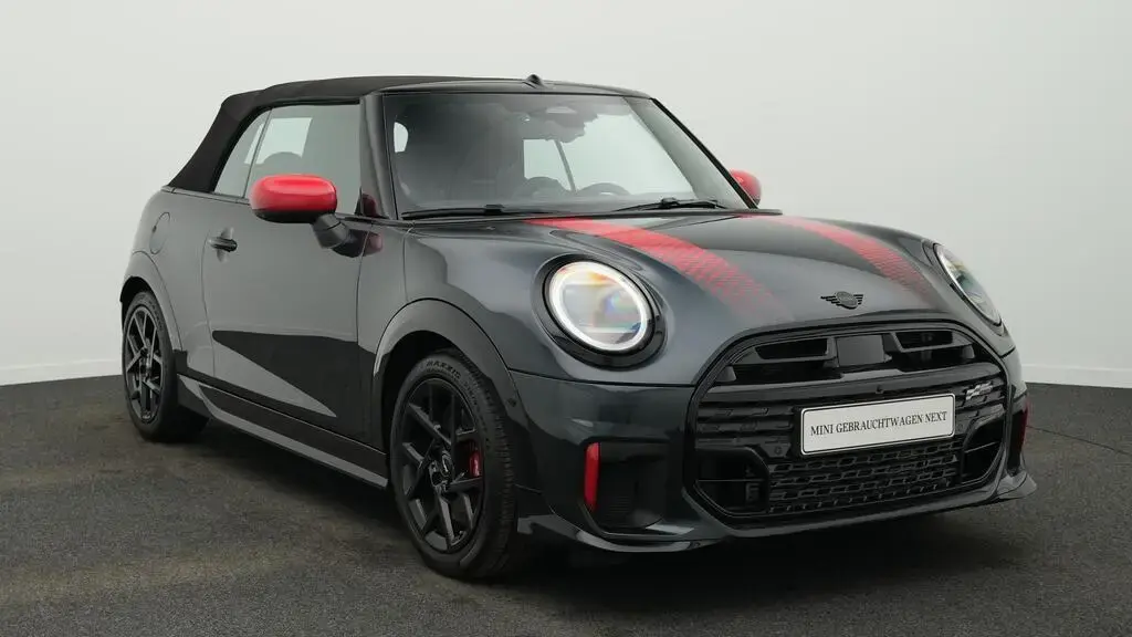 Main__Slider__Photo:MINI John Cooper Works Cabrio 04/2025-1