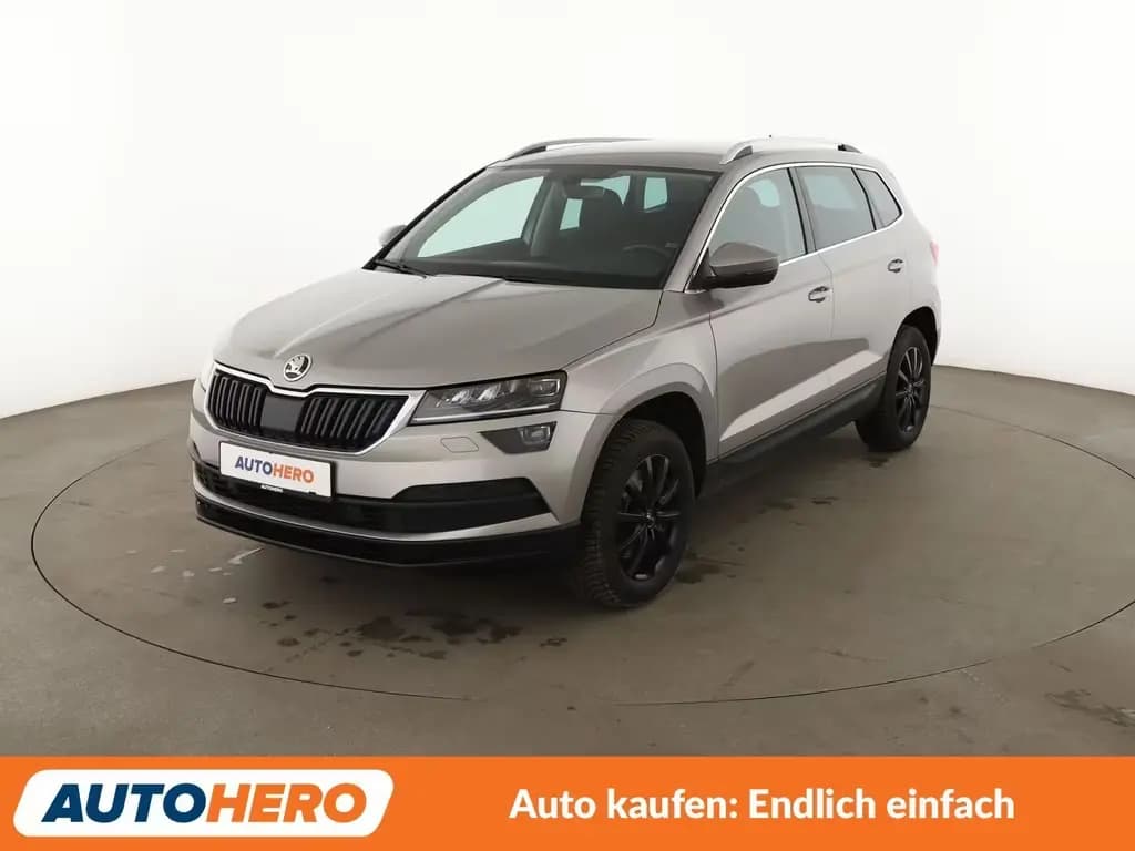 Main__Slider__Photo:Skoda Karoq 1.5 TSI ACT Style*LED*ACC*PDC*SHZ*KLIMA* 05/2018-0