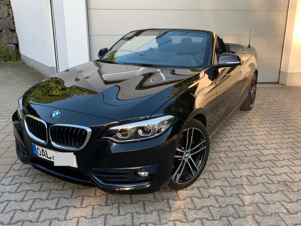 Main__Slider__Photo:BMW 220 i Steptronic Cabrio Sport Line - 18 Zoll 09/2018-0