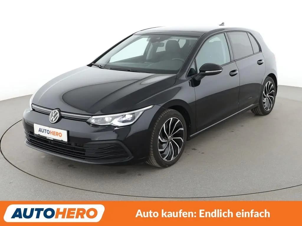 Main__Slider__Photo:Volkswagen Golf VIII 1.5 eTSI ACT Life Aut.*NAVI*PDC*SHZ* 03/2020-0