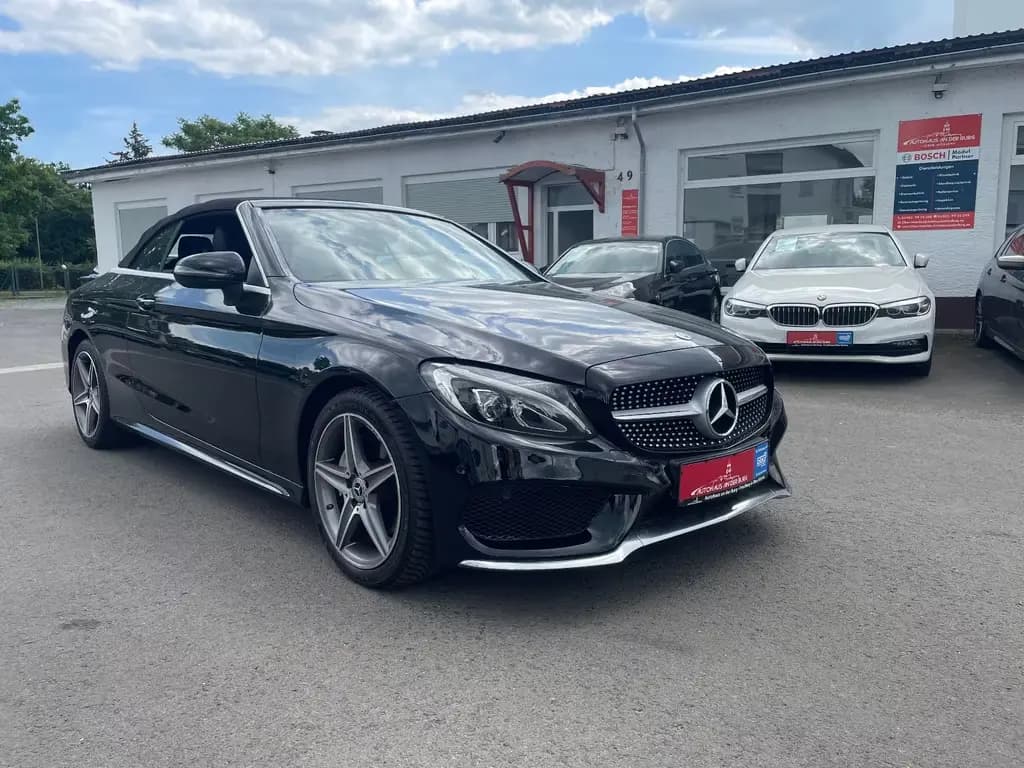 Main__Slider__Photo:Mercedes-Benz C 200 AMG LINE 06/2017-0