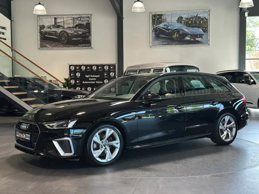 Main__Slider__Photo:Audi A4 35 TDI S tronic S-line Avant 2.HA/NAV/S-HEFT 05/2021-0