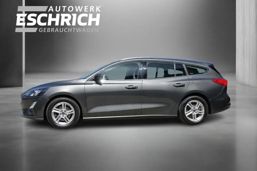 Main__Slider__Photo:Ford Focus Turnier SZH, PDC, TOP Zustand 05/2020-1