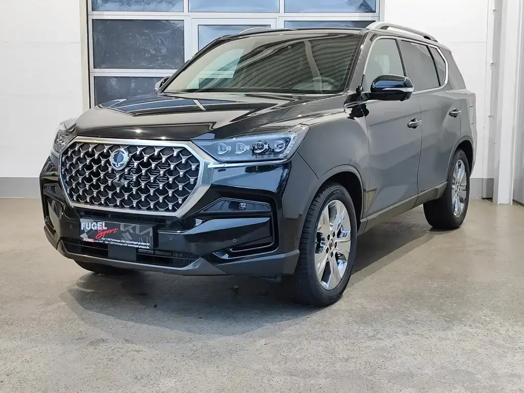 Main__Slider__Photo:Ssangyong REXTON 2.2 D Sapphire 4WD AT Elegance Leder|360° 05/2025-1