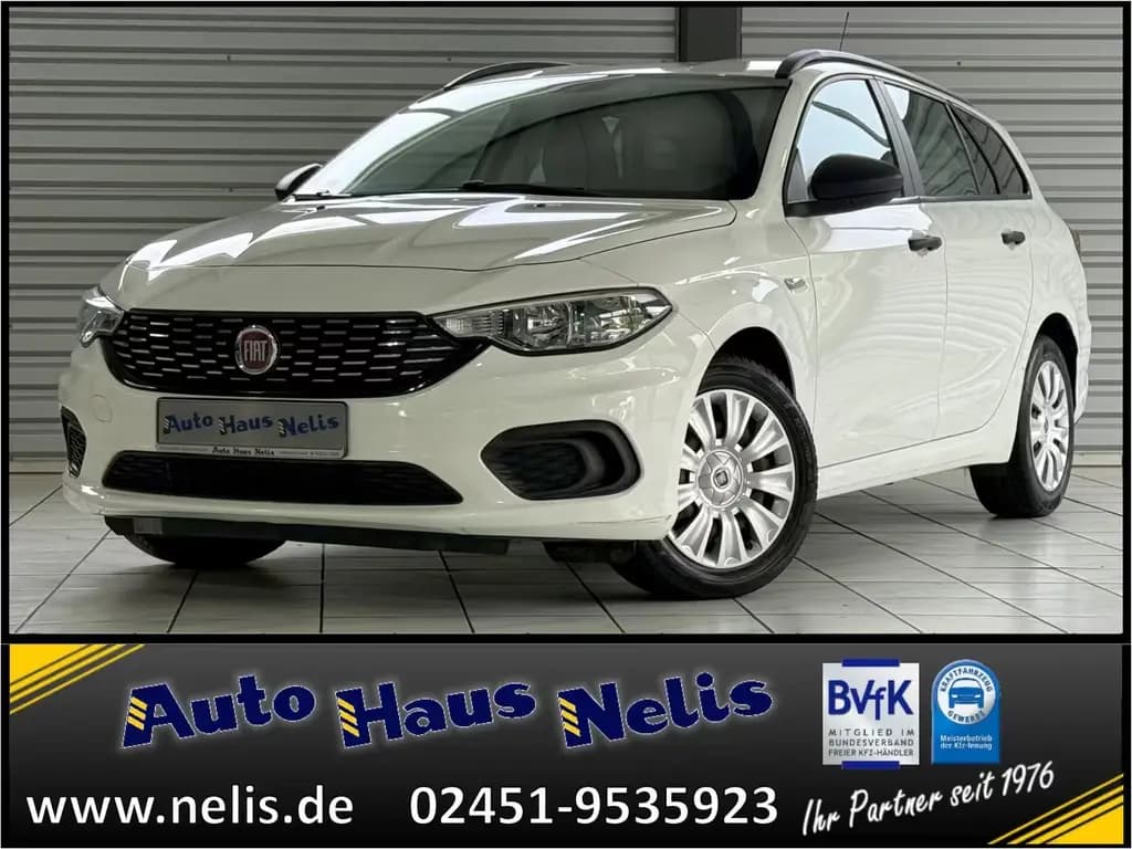 Main__Slider__Photo:Fiat Tipo 1,4 T-jet Kombi More DAB USB AUX PDCh Tempo 02/2018-0