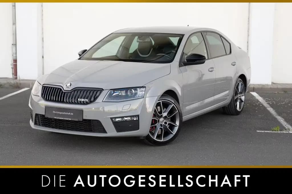 Main__Slider__Photo:Skoda Octavia RS 2.0 TSI *BI-XENON*NAVI*SHZ*PDC*AHK* 10/2013-0