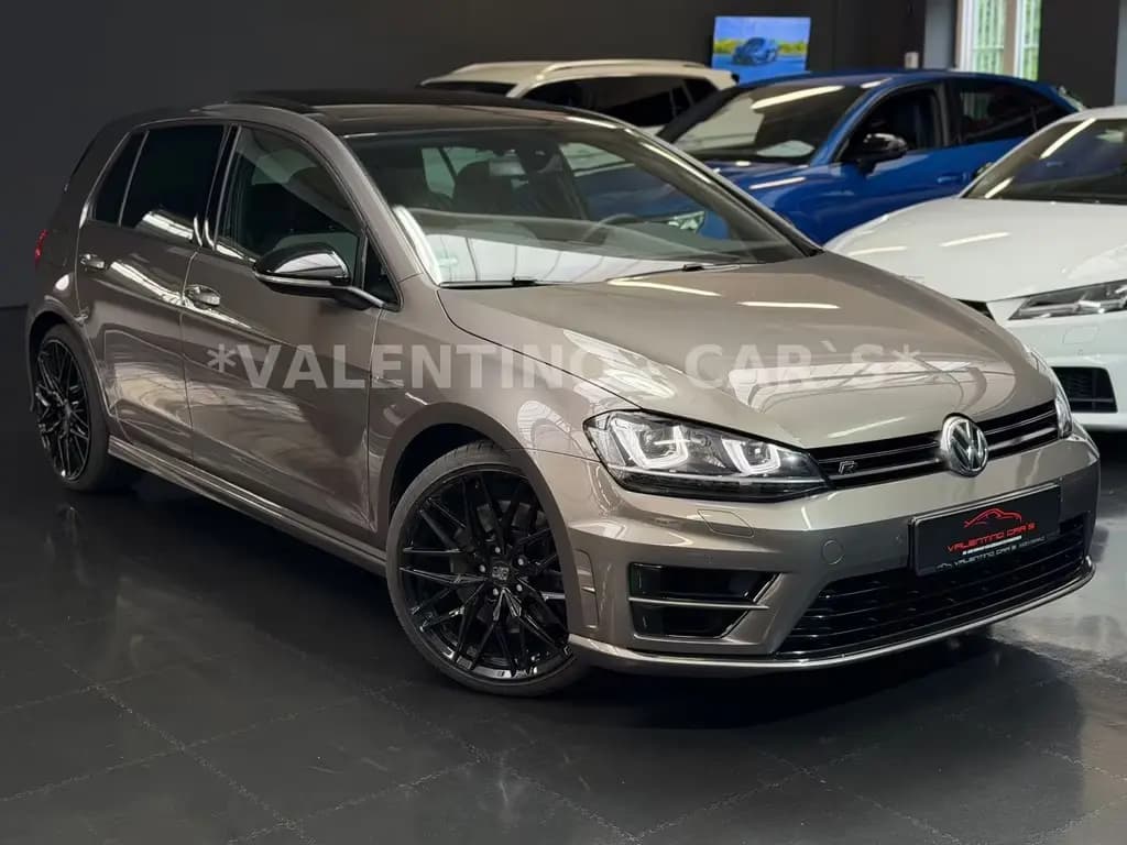 Main__Slider__Photo:Volkswagen Golf VII Lim. R 4Motion/Pano/Navi/Shz/Temp/19" 03/2014-0