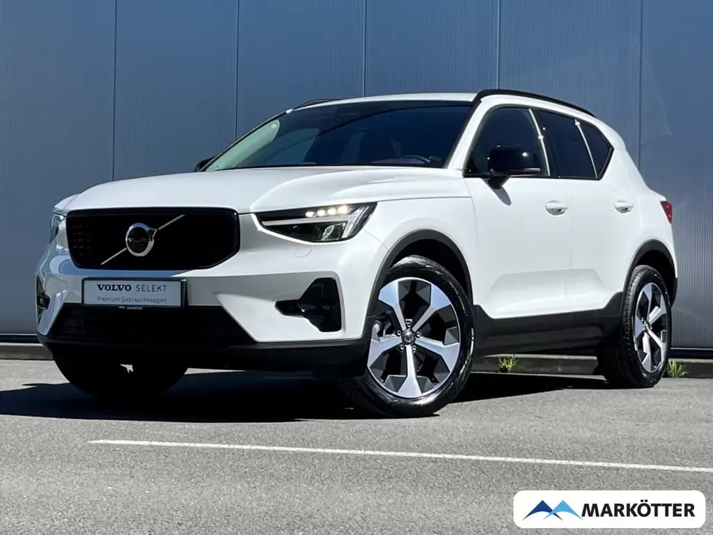 Main__Slider__Photo:Volvo XC40 B3 Plus Dark Leder/Memory/H&K/Kamera 06/2023-0