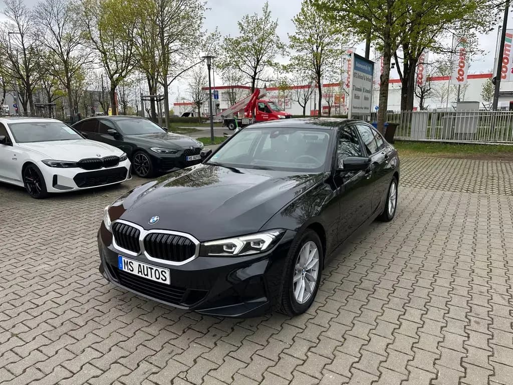 Main__Slider__Photo:BMW 320 d Automatik*Head Up*LED*SHZ*W+Sommer Räder 10/2023-0