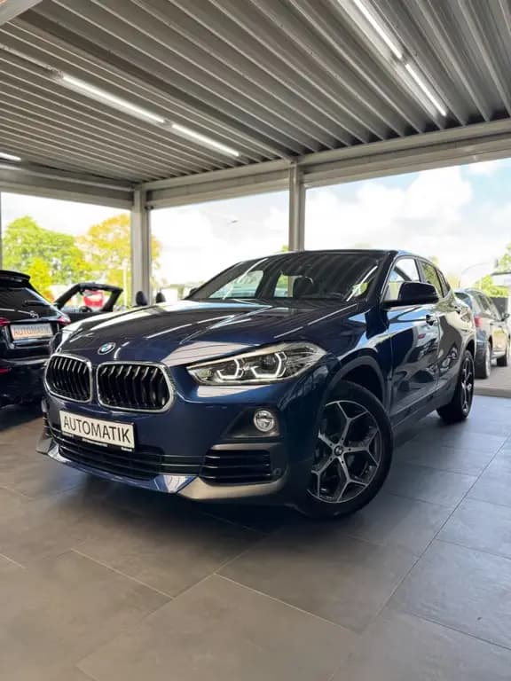 Main__Slider__Photo:BMW X2 sDrive 18 i Advantage *Automatik*LED*PDC's* 09/2018-0