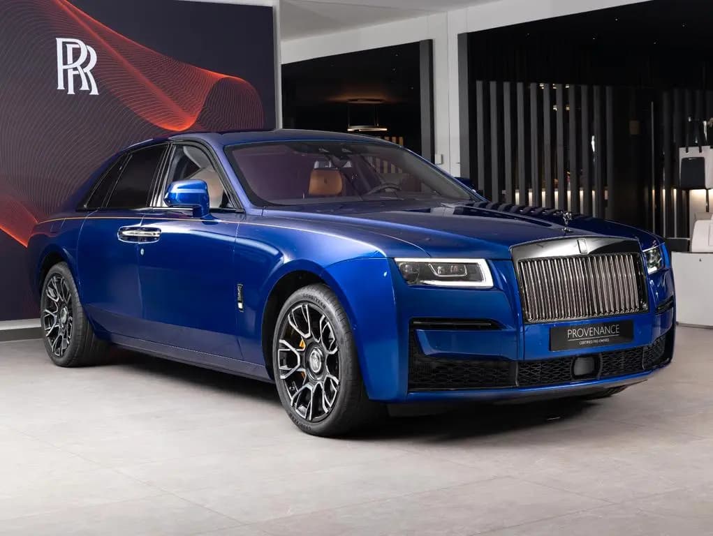 Main__Slider__Photo:Rolls-Royce Ghost Black Badge 12/2023-0
