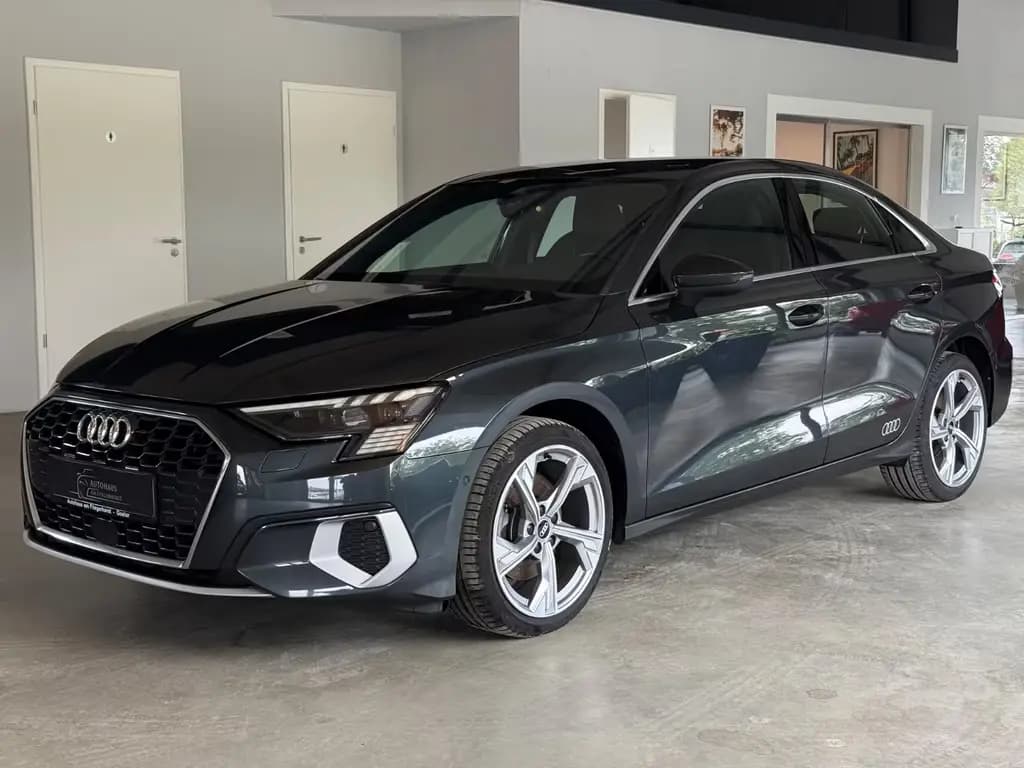 Main__Slider__Photo:Audi A3 Limousine 35 TFSI S Line Matrix/HUD/SHZ/B&O 02/2021-0