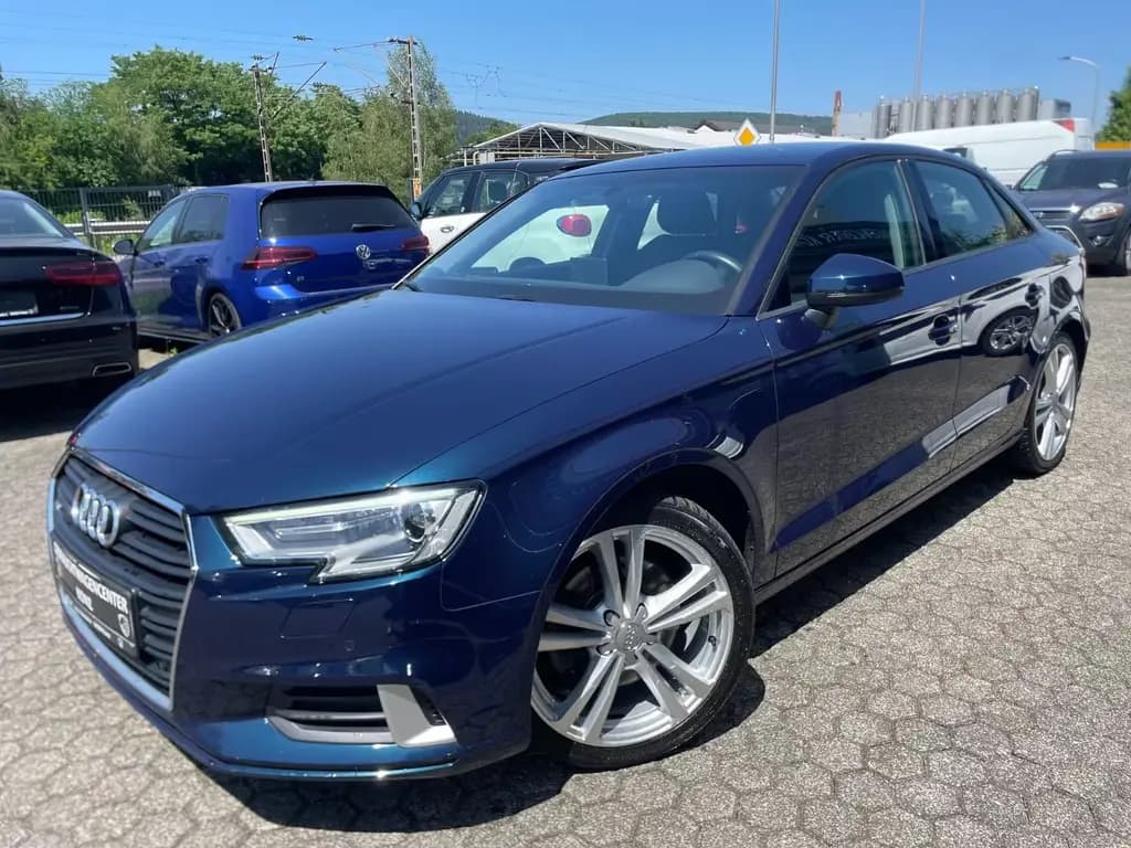 Main__Slider__Photo:Audi A3 35 TDI S tronic sport Sportback APPLE/LED/GAR 07/2019-0