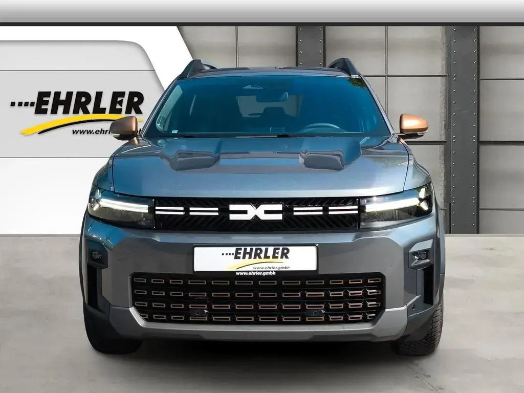 Main__Slider__Photo:Dacia Bigster TCe 130 Extreme 4x4 05/2025-1