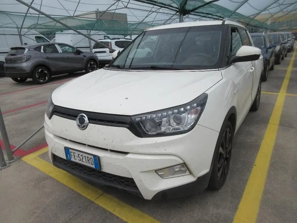 Main__Slider__Photo:Ssangyong Tivoli 1.6d 2WD Go 2016 Km 140.000 01/2017-0