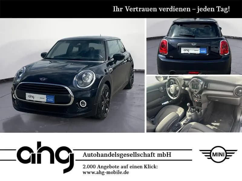 Main__Slider__Photo:MINI ONE Klimaaut. PDC Sitzhzg. Vorn MF Lenkrad Klima 01/2021-0