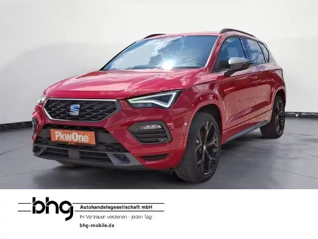 Main__Slider__Photo:Seat Ateca 1,5 TSI DSG FR AHK SHZ Panoramadach 01/2022-0