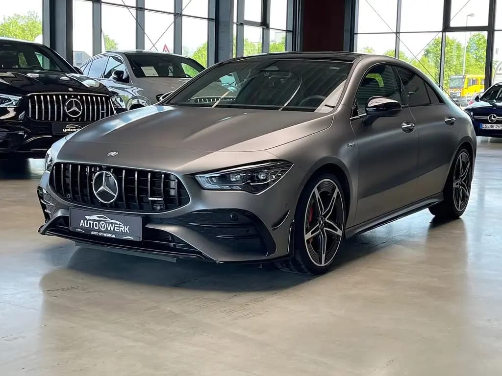 Main__Slider__Photo:Mercedes-Benz CLA 35 AMG 4M Airodynamik Pano Headup Memory Mul 08/2025-0