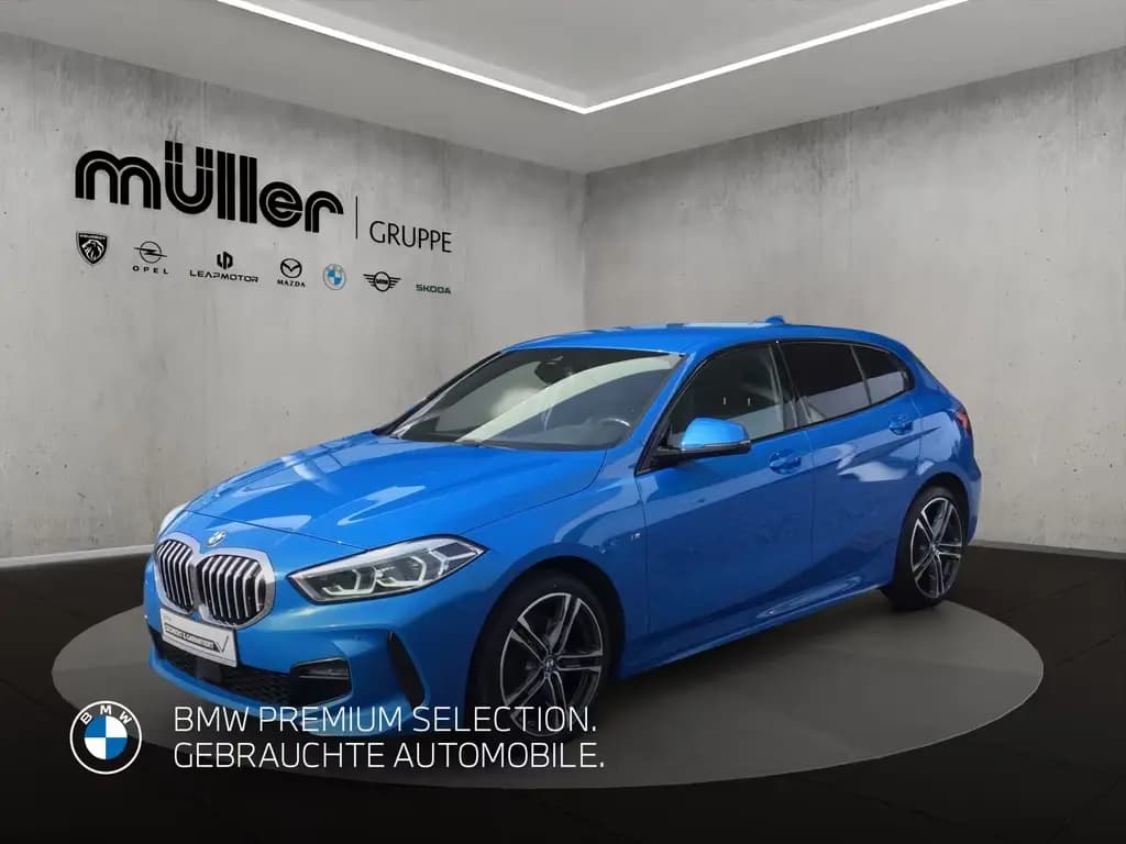 Main__Slider__Photo:BMW 118 d M SPORT LED HIFI AHK KOMFORTZUG 03/2020-0