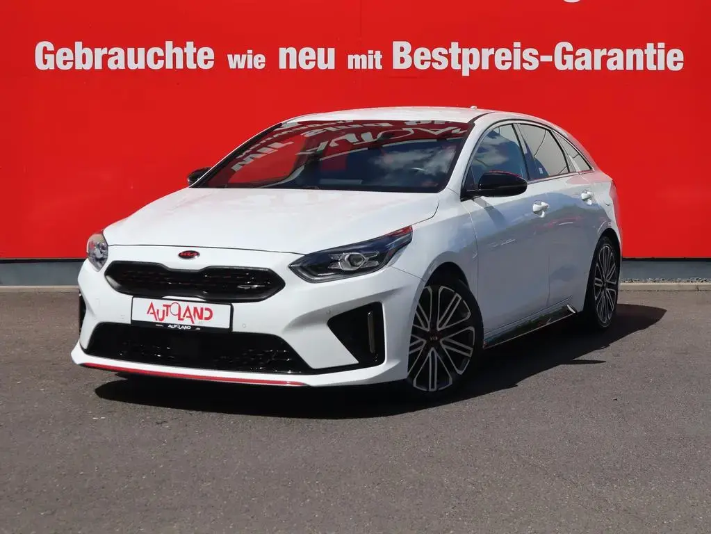 Main__Slider__Photo:Kia pro cee'd / ProCeed ProCeed 1.6 T-GDI GT LED ACC Totwinkel Keyless 11/2020-1