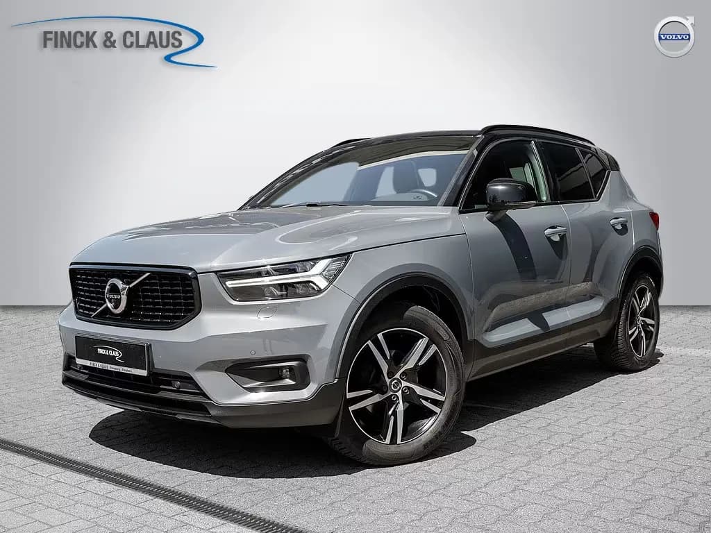 Main__Slider__Photo:Volvo XC40 T3 R Design 03/2021-0