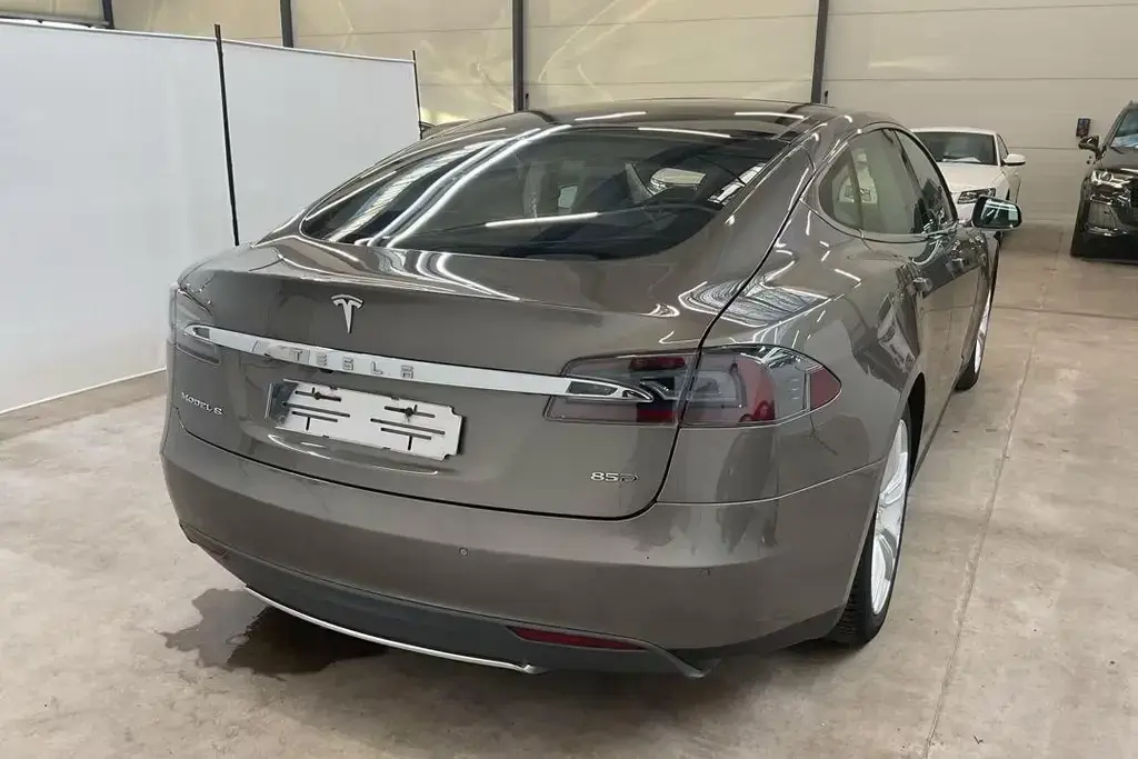 Main__Slider__Photo:Tesla Model S 85 D Performance *VOLL* 525 PS** 01/2016-1
