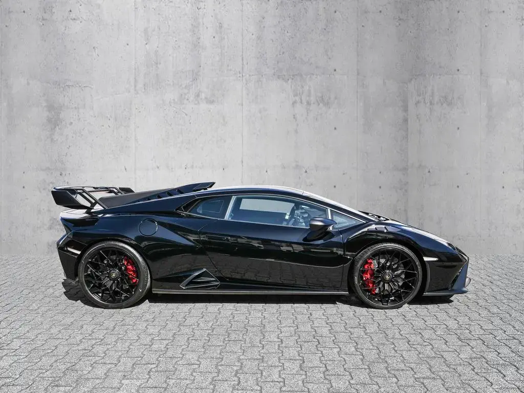 Main__Slider__Photo:Lamborghini Huracán STO Nero Noctis, Exterior Matt Carbon 10/2022-1