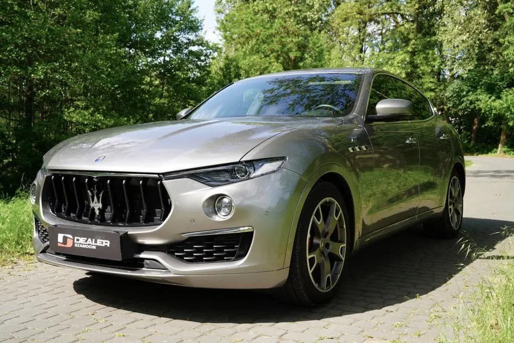 Main__Slider__Photo:Maserati Levante Benzin 3.0 V6 257kW 4x4 Auto 01/2022-0